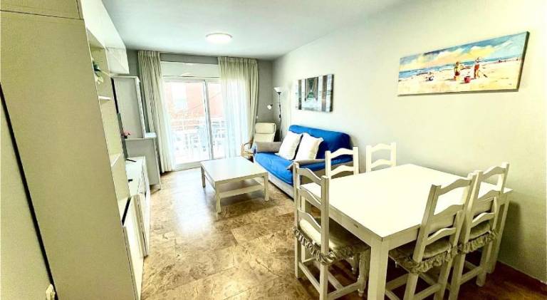 Apartment with 2 rooms for 6 persons — photo 3