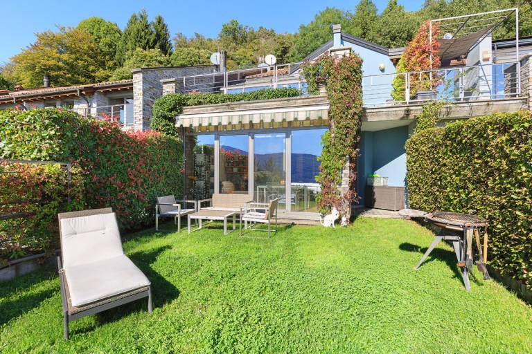 Child-friendly apartment with grill, terrace & garden | Lake view | Pets allowed — photo 2