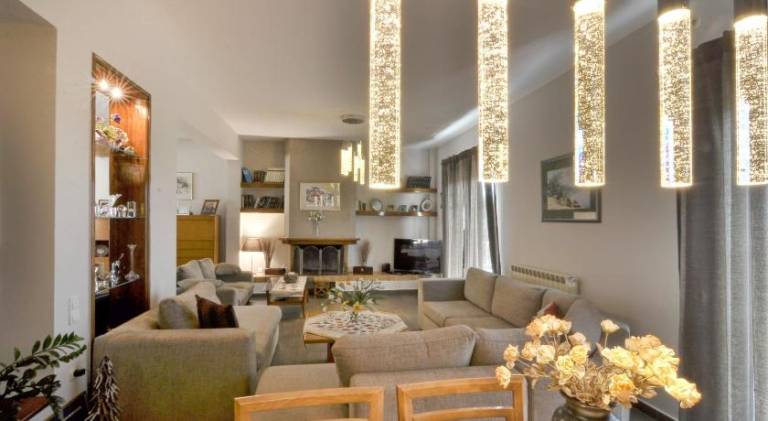 Fully equipped villa with private pool, garden & grill | Pets are welcome — photo 3