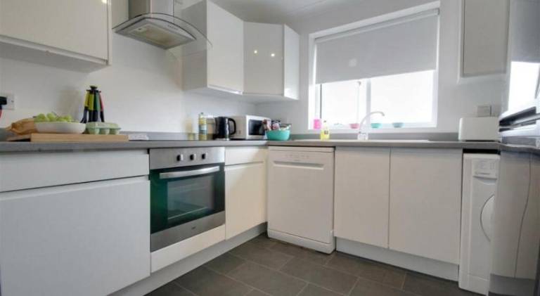Holiday apartment with 2 rooms for 4 persons — photo 4