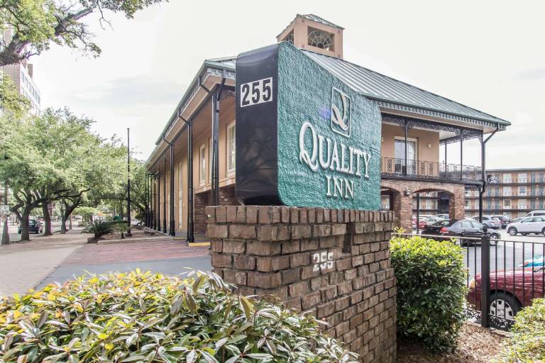 Quality Inn Downtown Historic District in Mobile, AL