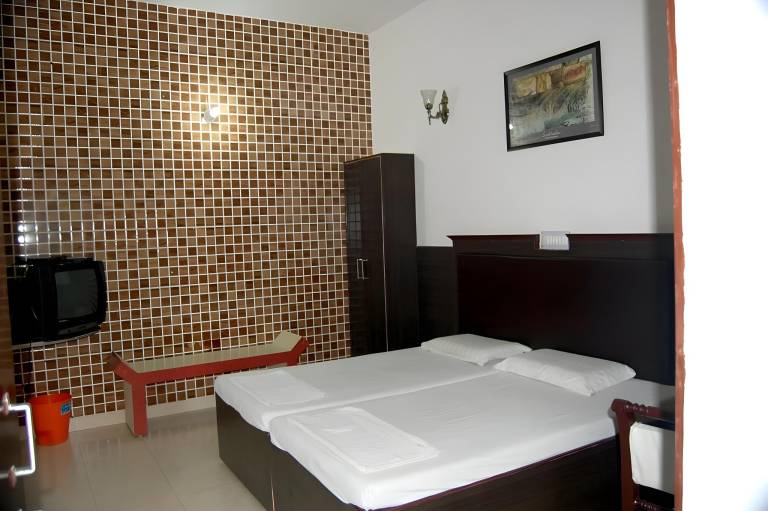 Goroomgo Bob Hostel Jodhpur in Jodhpur