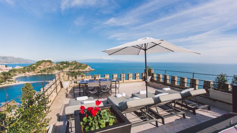 Villa with jacuzzi, patio & BBQ | Panoramic view — photo 4