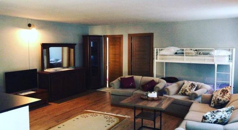 Apartment with hot tub | Pet-friendly — photo 2