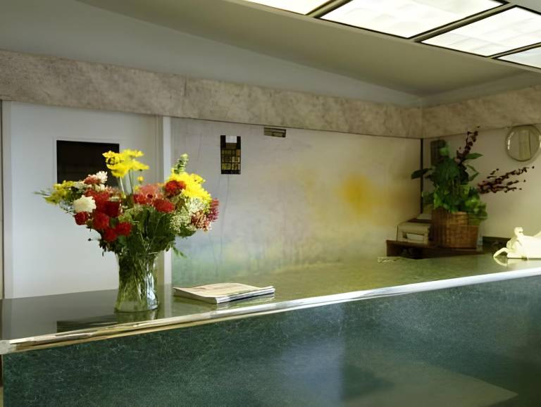 Delux Inn — photo 4