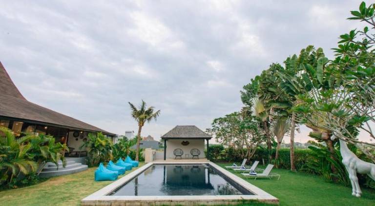 Charming villa with pool | Pet-friendly — photo 4