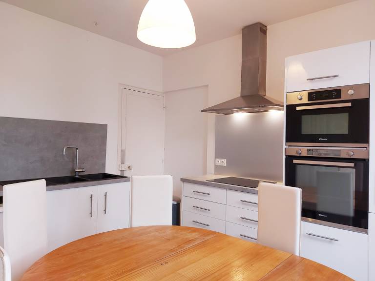 Cottage with 5 rooms for 10 persons — photo 4