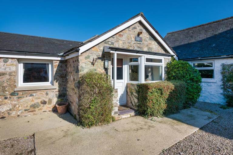 Cabin  Nefyn
