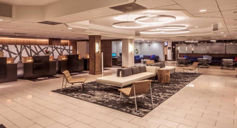DoubleTree by Hilton Pittsburgh Downtown — photo 3