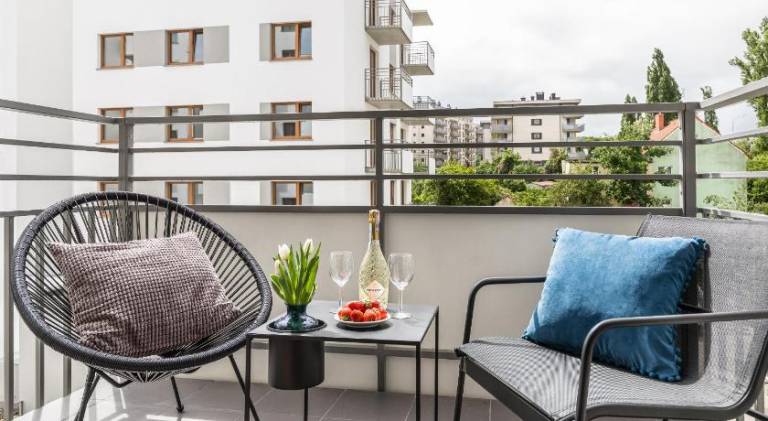 PREMIUM Apartments New Town Private Parking Included — photo 4