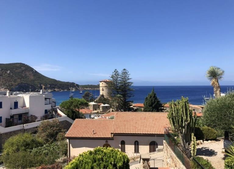 Villa Giglio Campese