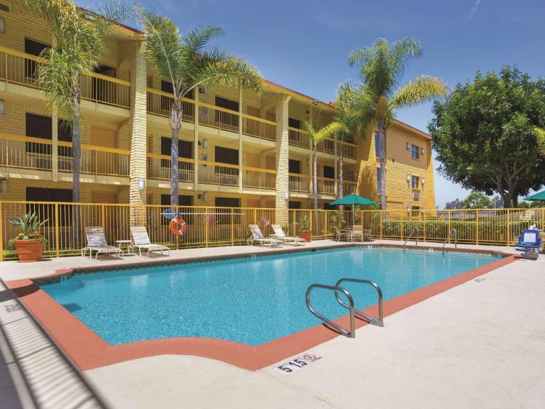 La Quinta Inn by Wyndham San Diego Chula Vista — photo 4