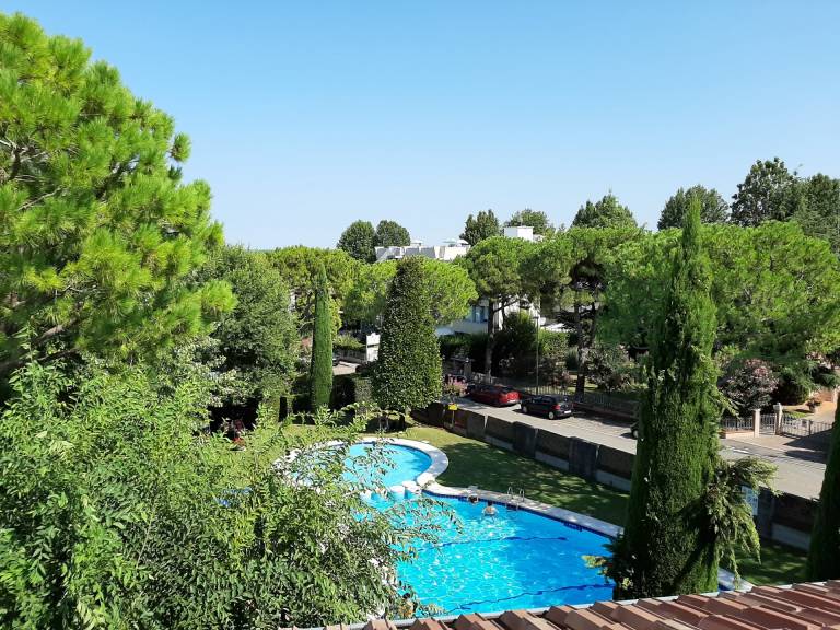 Beautiful holiday apartment with pool | Pets allowed — photo 4