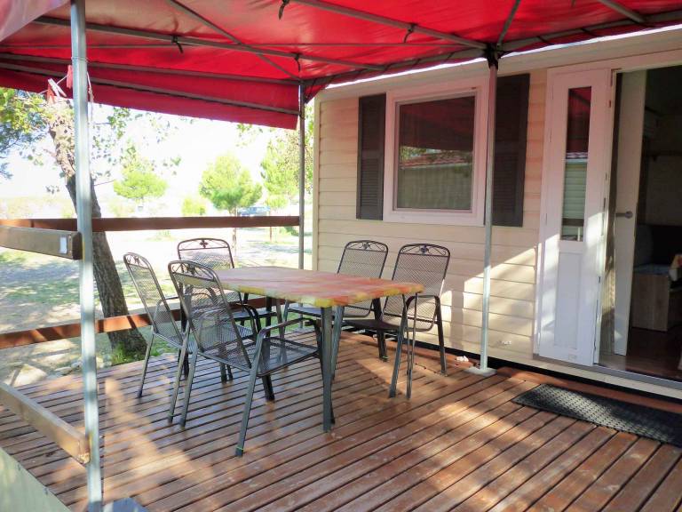 Mobile home with garden, terrace & barbecue | Sea view — photo 2