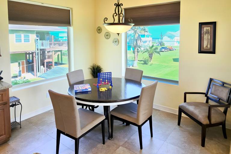 Family-Friendly ‘Casa Sol’ House in Crystal Beach! — photo 4