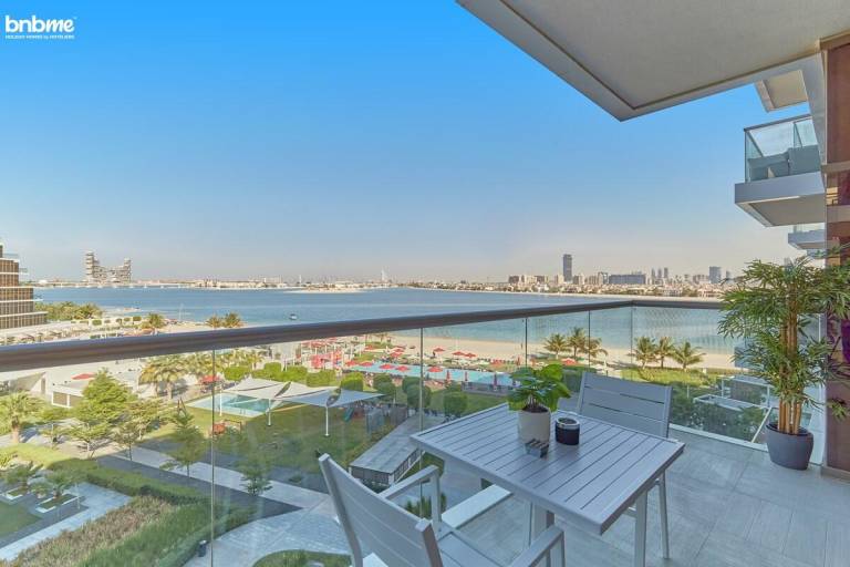 Bnbmehomes Breathtaking Sea Views pvt beach-10407 in Abu Dhabi