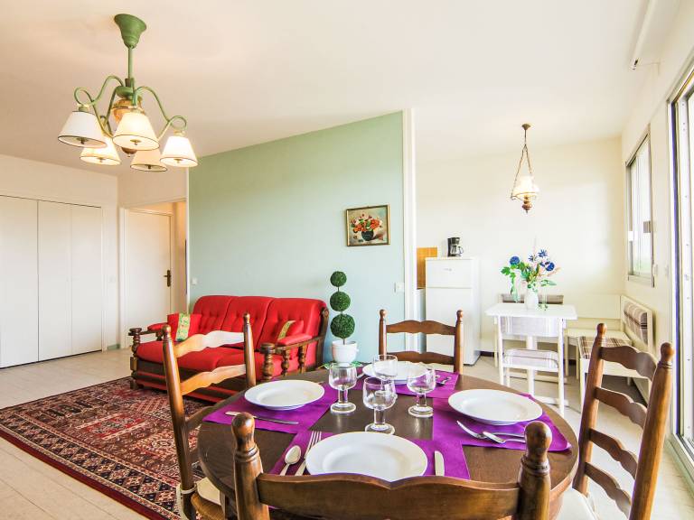 Nice rental apartment with patio | Beach nearby | Pets allowed — photo 4