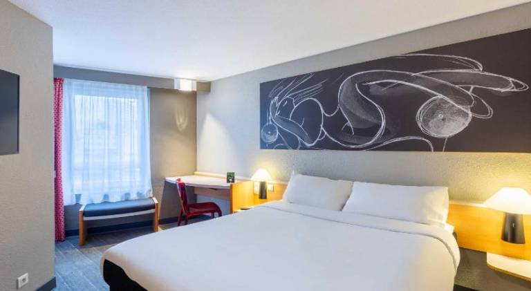 B&B HOTEL Orleans Centre Foch — photo 2