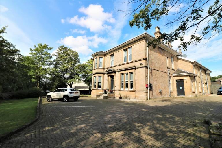 Linden House Flat 1 Airdrie