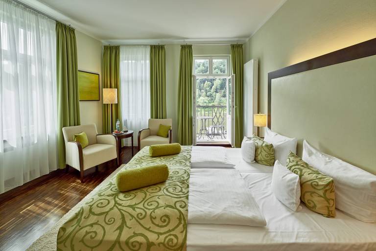 Deluxe Doppelzimmer mit Balkon und Elbblick inkl Eintritt Toskana Therme