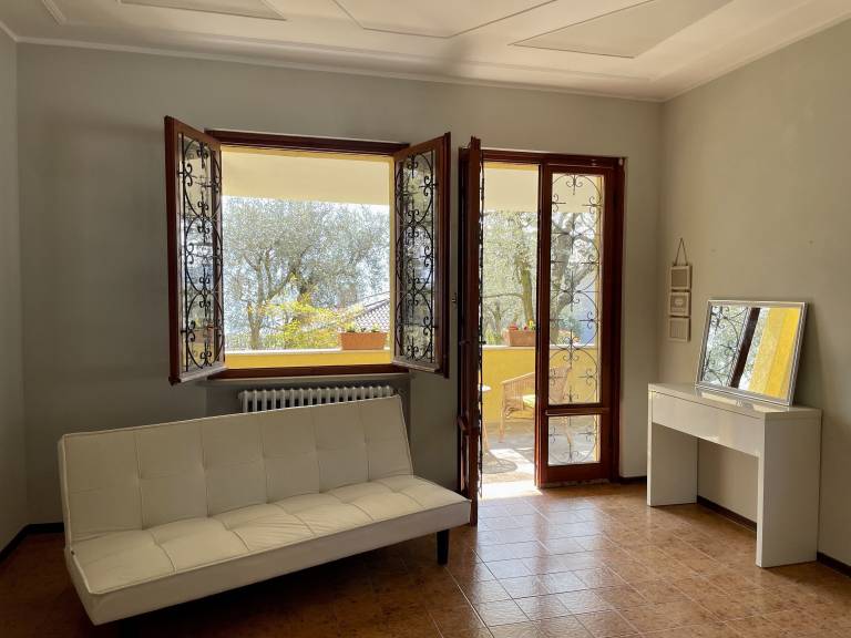 House  Paratico