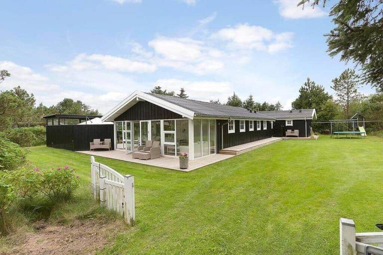 Vacation home with patio, sauna & barbeque in Lokken