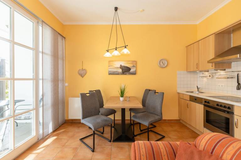 Schöne Ferienwohnung an der Ostsee mit Sonnenterrasse - nur 20 m zum Sandstrand! — photo 4