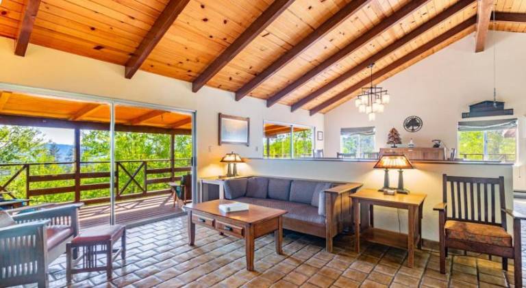 Vacation home with jacuzzi | Suitable for remote work — photo 5