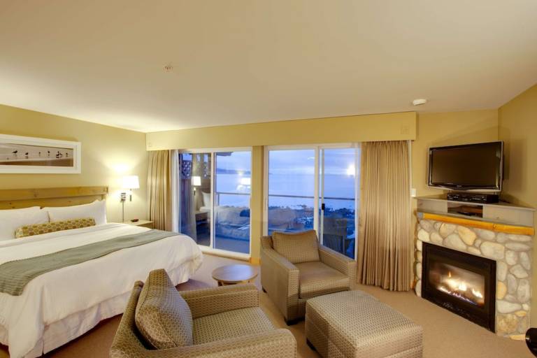 Resort Denman Island