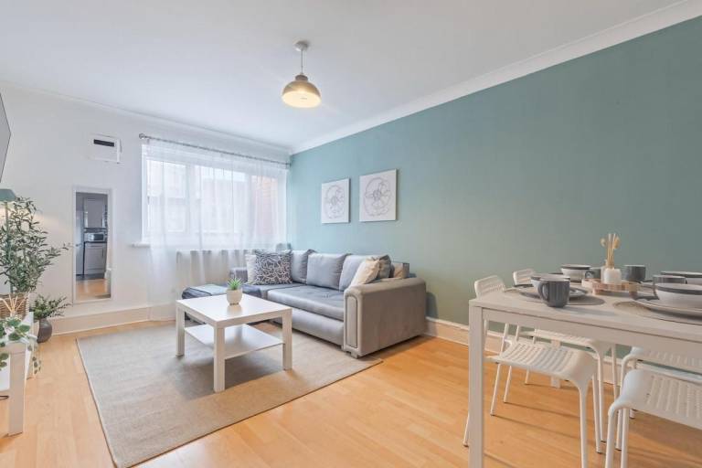 Holiday apartment with grill in Birmingham