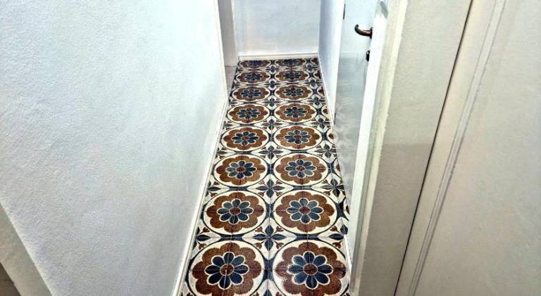 Queen Home Monica — photo 4