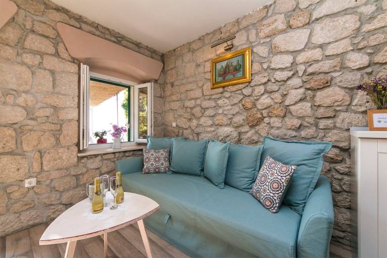 One bedroom house with terrace and sea view Gornja Podgora, Makarska (K-22242) — photo 2