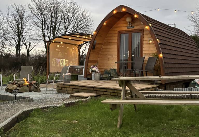 Cabin Dwyran