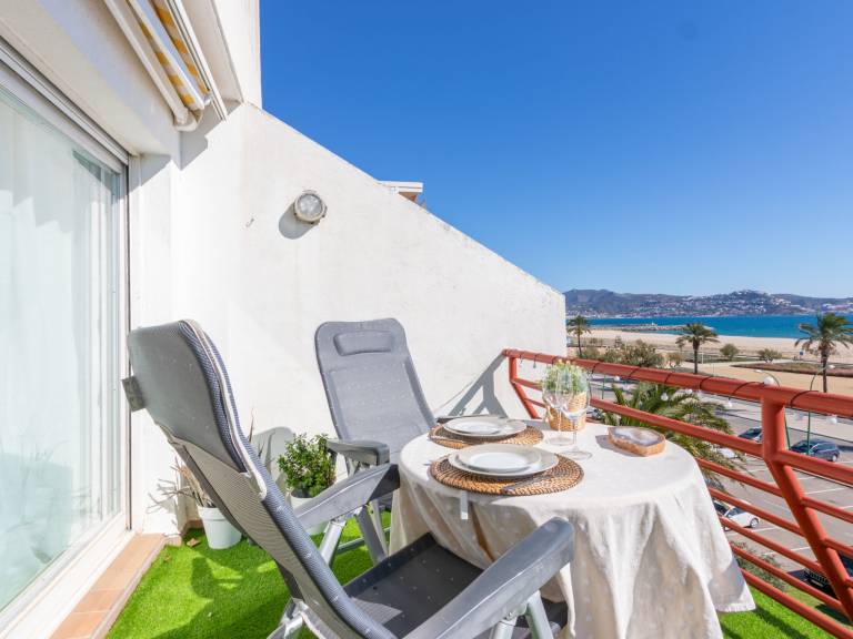Wonderful holiday apartment with yard & terrace | Sea view | Beach nearby | Dogs allowed — photo 5