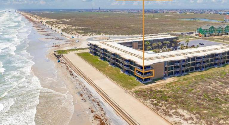 Corner Beachfront Condo with 270 Degree Gulf View and Wrap Around Balcony on Whitecap Beach Heated P — photo 5
