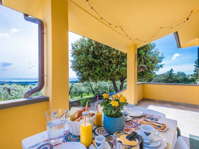 Holiday apartment with terrace, barbeque & yard | Nature view — photo 4