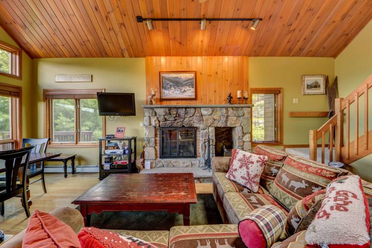 White Mountains Vacation Rentals from 136 HomeToGo