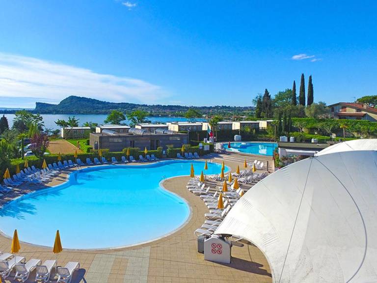 Children-friendly mobile home with pool & terrace | Beach nearby | Dogs allowed — photo 3