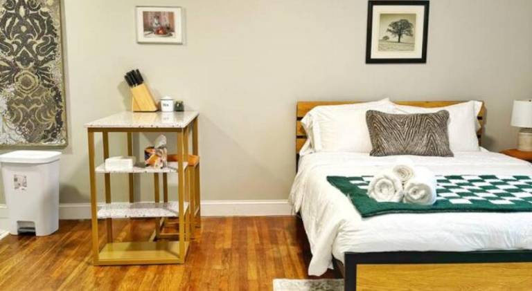 Lovely holiday apartment | Good for workation | Pet-friendly in New Haven, CT