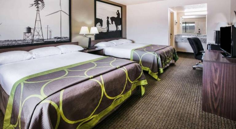 Super 8 By Wyndham Oklahoma Airport Fairgrounds West — photo 2