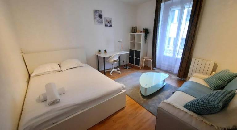Holiday apartment with 1 room for 2 persons in Chenove
