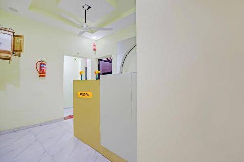 House  Paras Nagar