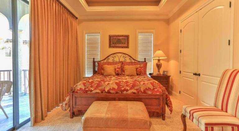 Monaco - Easy beach access dogs welcome gated community large pool — photo 2