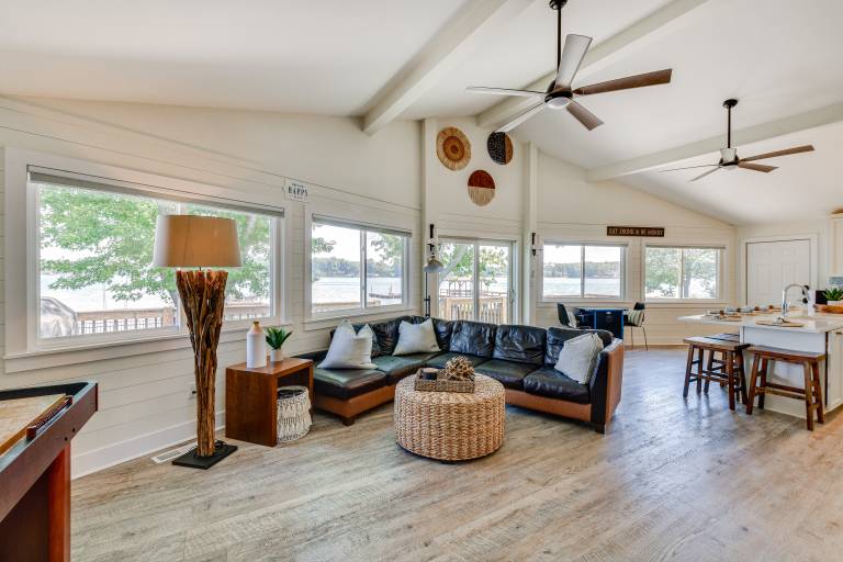 Pet-Friendly Lake Norman Home with Boat Dock! — photo 5
