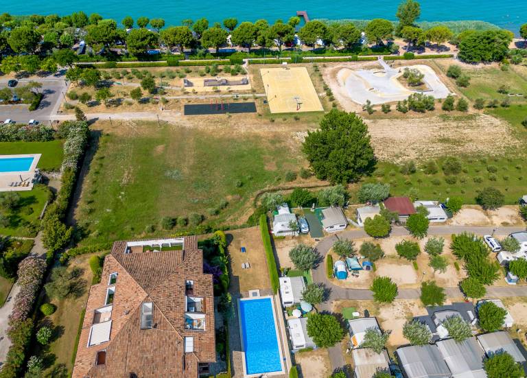 Fully equipped nice holiday apartment with yard, patio & pool | Pets allowed — photo 5