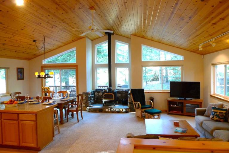 House  Truckee