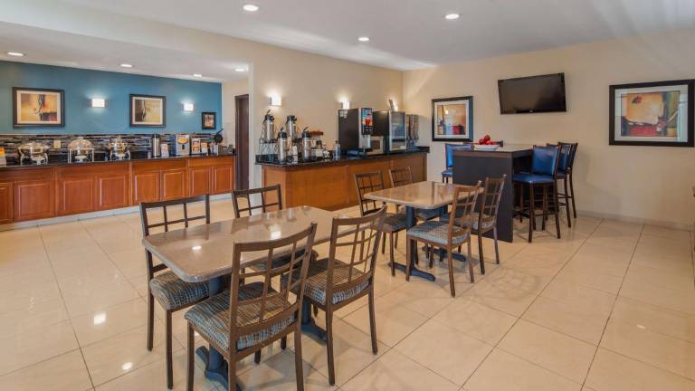 Best Western Gas City — photo 4