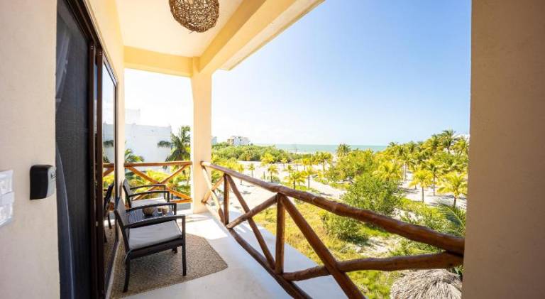 Children-friendly serviced apartment with grill, garden & pool | Pets allowed — photo 5