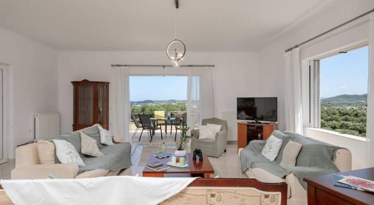 Apartment with terrace & yard | Perfect for remote work — photo 2