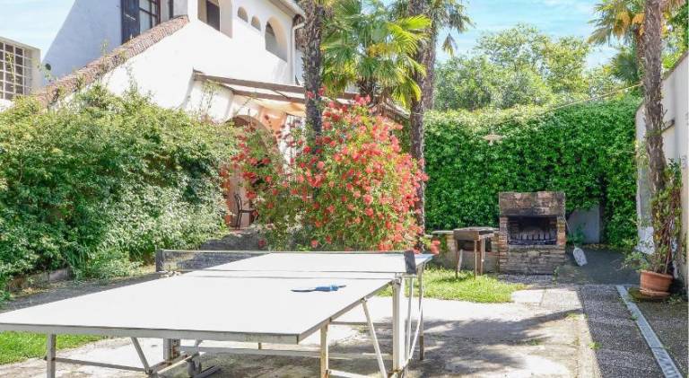 Vacation home with pool | Pets are welcome — photo 4